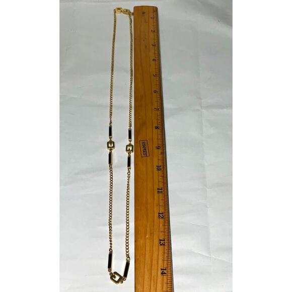 GIVENCHY G Vintage Logo Long Chain Necklace in Gold & Emerald Filled Bars - Picture 6 of 8